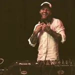 JH