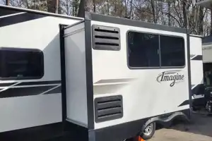 Kevin's Grand Design Imagine 24bh Travel Trailer
