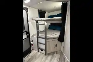 Diamond W Rentals