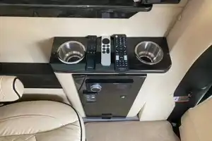 Mariann's Mercedes-Benz Ultimate Cruiser 144 Class B