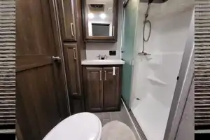 Rv Rentals Way of Life's Keystone Alpine 3020RE Fifth Wheel CA1