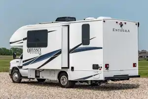 James and Desiree's Family Friendly Home on Wheels