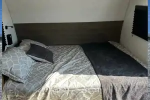 Wolf Den