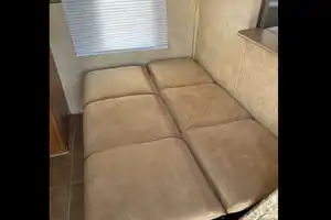 TRAVEL TRAILER / CAMPER / RV RENTAL