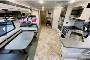 Jeremy's Palomino 28BHSS Travel Trailer