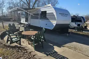 Amazing Patio with Outdoor Kitchen!!