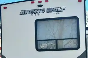 2019 Forest River RV Cherokee Arctic Wolf 305ML6 Fifth Wheel