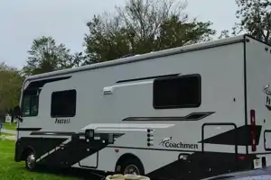 Marilyn's Coachmen pursuit Class A