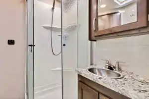 10-Person Jayco Redhawk 31F Vacation
