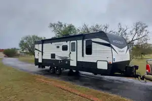 2021 Keystone Hideout 272BHS