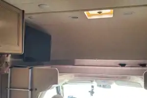 Queenie's RV BnB 