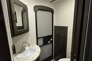 2022 Cruiser Aire 33BHB - Big Family RV Rentals