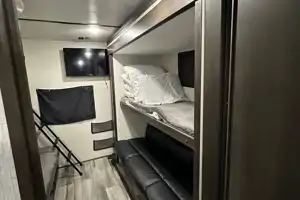 2022 Cruiser Aire 33BHB - Big Family RV Rentals