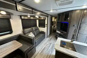 2022 Cruiser Aire 33BHB - Big Family RV Rentals
