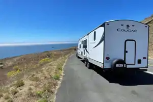 30’ King Bed, Bunks, Huge Kitchen, Griddle, Kayaks, and more!!