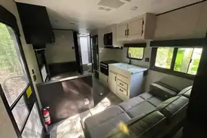 Hideaway RV rentals Fur baby friendly Jayco jay flight 264bh