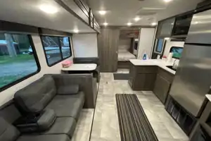 Dutchman Kodiak SE 27’ Bunkhouse Travel Trailer