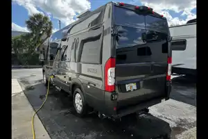 2024 Thor Dazzle Rear Bath