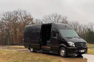 Kevin's Mercedes-Benz MidWest Class C