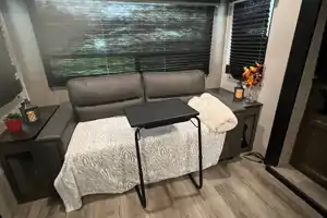 EASTCOASTING Highland Ridge RV 27RLI Travel TraileR
