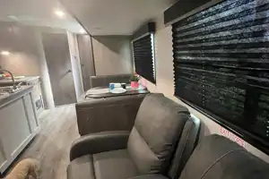 EASTCOASTING Highland Ridge RV 27RLI Travel TraileR