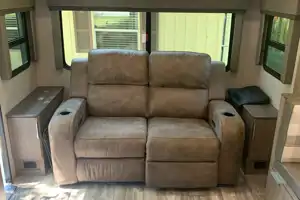 Grand Design 2500RL w/delivery
