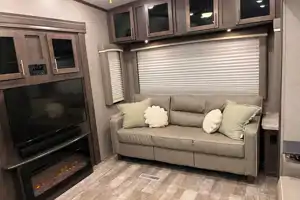 Cozy Coast Escape: 2020 Rockwood Ultra Lite 2888WS