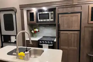 Cozy Coast Escape: 2020 Rockwood Ultra Lite 2888WS