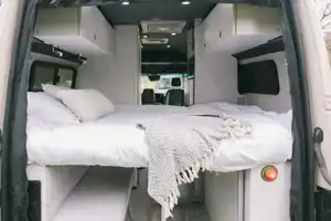 “La Explora”  LUXURY Mercedes Sprinter 4x4 Campervan
