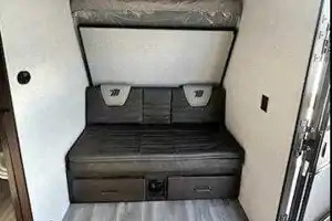 MyGirl 22MAV Toy Hauler