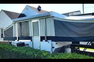 Fleetwood Pop-UpTrailer_TIME to RELAX!