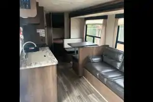 Shasta 26db Travel Trailer