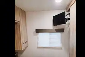 Wandering Winnebago 2801 bhs Travel Trailer