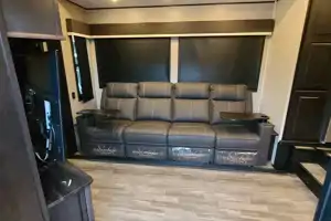 Ian's Jayco 4113 Fifth Wheel