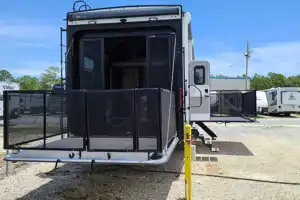 Ian's Jayco 4113 Fifth Wheel