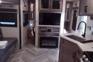 Olympia with Bunks: Delivery Available: Fully Equipped