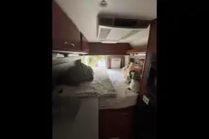 Stella the Wander Van
