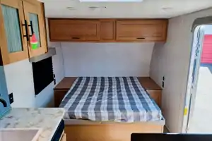 *RV for Small Families - Sleeps 4*