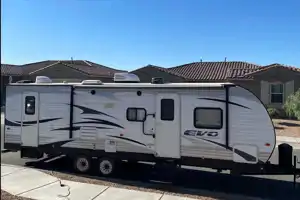 King’s Forest River 2850 Travel Trailer
