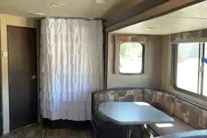 King’s Forest River 2850 Travel Trailer