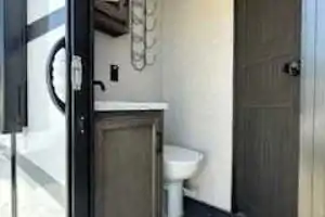 Donald's Venture Sportrek touring edition Travel Trailer