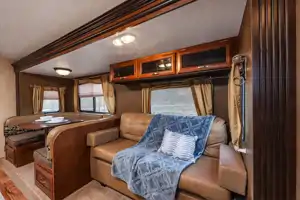 Rv Rentals Way of Life's Forest River Vibe 284BHS Travel Trailer LV1