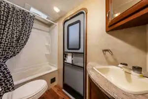 Rv Rentals Way of Life's Forest River Vibe 284BHS Travel Trailer LV1