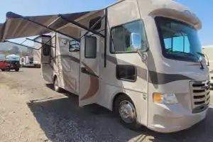 30 ft Thor Motor Coach A.C.E. Class A