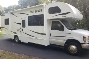 2021 Class C Thor Four Winds Easy Glamper