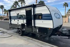 WOLFPUP 16BHS LIGHTWEIGHT SLEEPS5