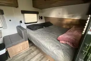 WOLFPUP 16BHS LIGHTWEIGHT SLEEPS5