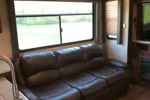 Lindsay's Heartland Cyclone Toy Hauler Fifth Wheel