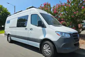 Off-Grid Luxury Sprinter 2024 conversion, Full Shower and Kitchen