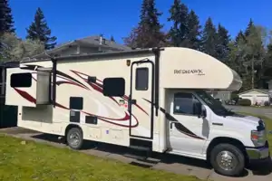 Jessica's Jayco 26XD Class C with 2 slides 6 sleepers 